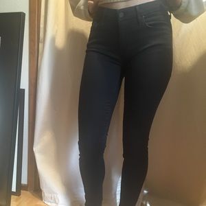 Excellent condition Mother the looker black jeans